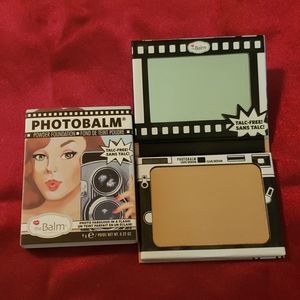 🌟3 for $20🌟 NIB theBalm powder foundation